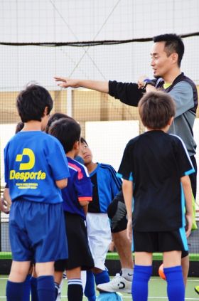 コーチ：千葉県松戸市・柏市のPuente Futsal School-プエンテ フットサルスクール-