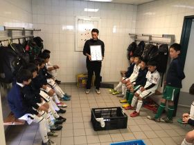 コーチ：東京都東村山市、埼玉県所沢市のFC REGALO