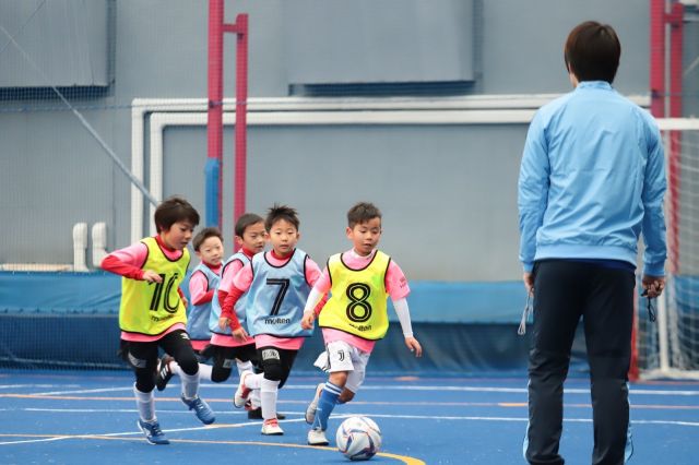 サッカースクール サッカーチーム サッカー教室 福岡県福岡市中央区 ルピナスサッカースクール 福岡天神校