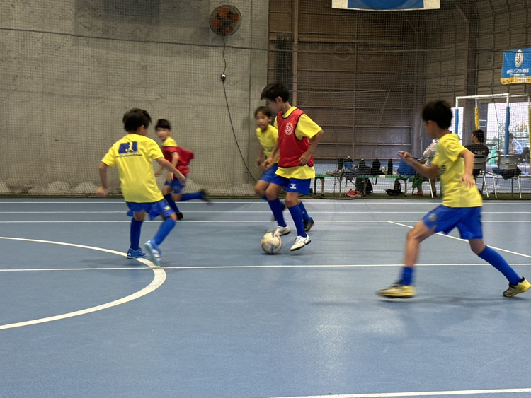 3：東京都町田市の南町田インドア球'S倶楽部 Jr.サッカースクール