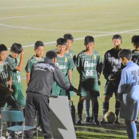 4：福岡県福岡市西区のFUKUOKA壱岐FC U-12 ／ オエステ福岡U-15