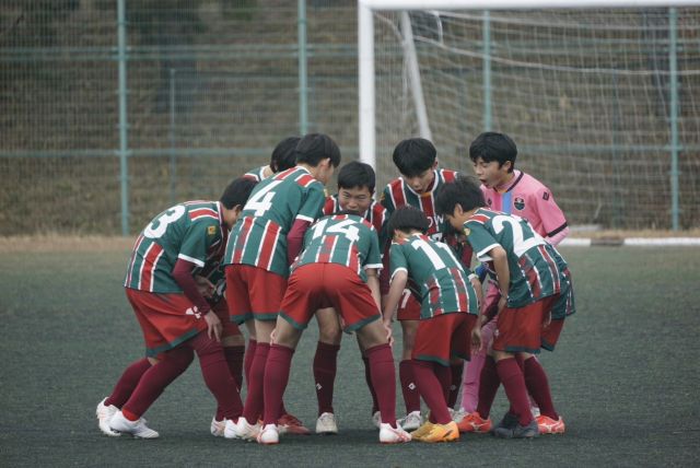 5：大阪府高槻市郡のFC OWLS Junior（エフシーオールズ・ジュニオール）