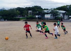 2：大阪府東大阪市のセレゾンサッカースクール／<br>セレゾンフットボールクラブ