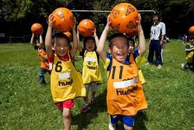 2：福岡県志免町・粕屋町の2歳から習えるJSNサッカークラブ　糟屋郡・志免町・粕屋町スクール