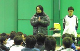 コーチ:東京都足立区のフットボールライフ千住” なでしこjr ”サッカースクール
