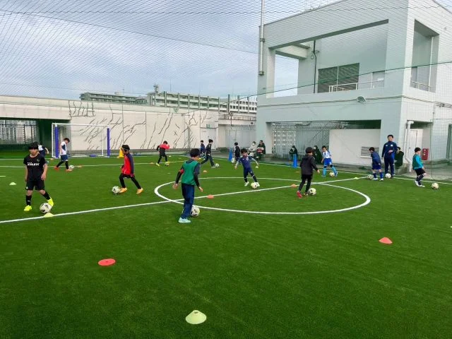 茨城県つくば市のクーバー・コーチング・サッカースクール つくば駅前校