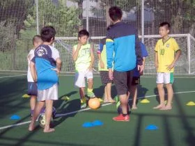 コーチ：東京都杉並区のカネータサッカースクール