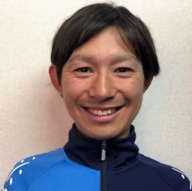 コーチ:埼玉県加須市、伊奈市、蓮田市、さいたま市、鴻巣市、所沢市 のスマイースサッカースクール 伊奈・蓮田・さいたま・鴻巣・所沢