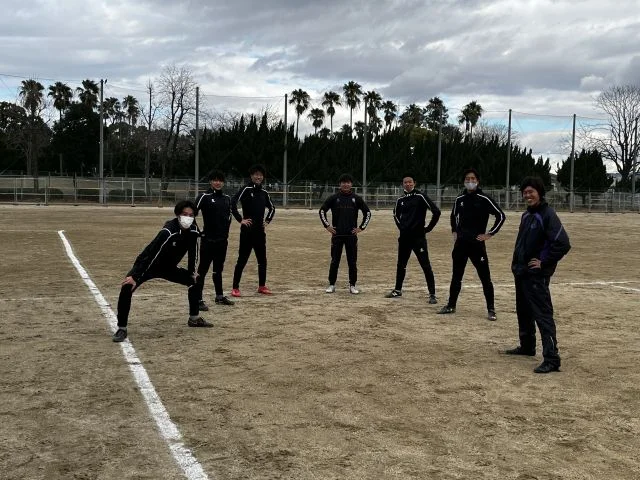 コーチ：大阪府東大阪市の進修サッカー団
