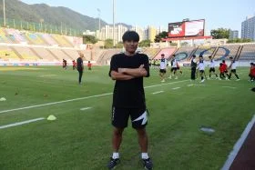 コーチ：福岡県福岡市中央区のAC.HAKATA 親子サッカースクール