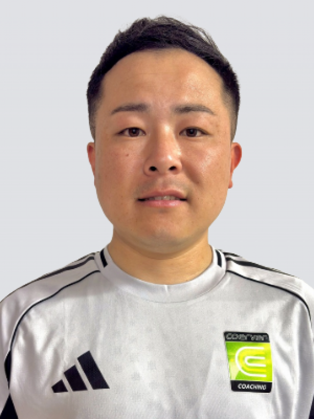 コーチ：埼玉県越谷市のクーバー・コーチング・サッカースクール 越谷校