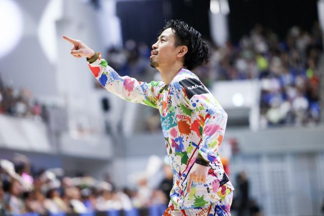 コーチ：埼玉県越谷市、松伏町、三郷市のケケイッソドリブル塾　北越谷校・越谷校・三郷校