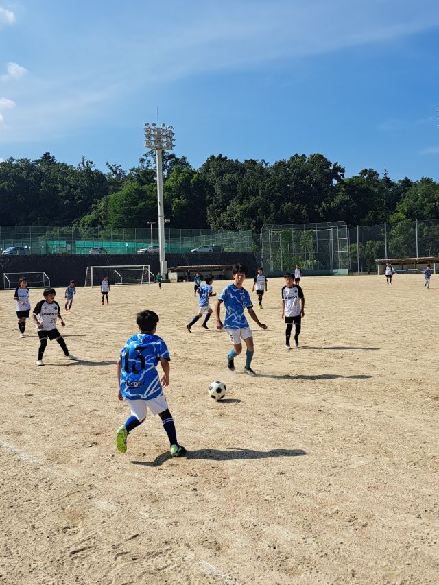 コーチ：京都府木津川市、京田辺市、奈良市のSC.Leo Kyotoサッカースクール・U15