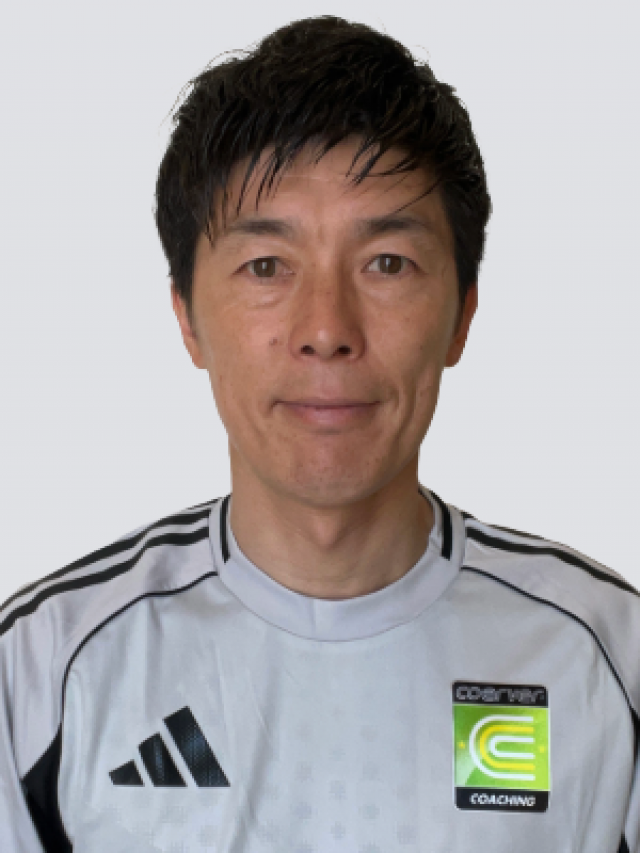 コーチ：広島県広島市南区のクーバー・コーチング・サッカースクール 広島南校