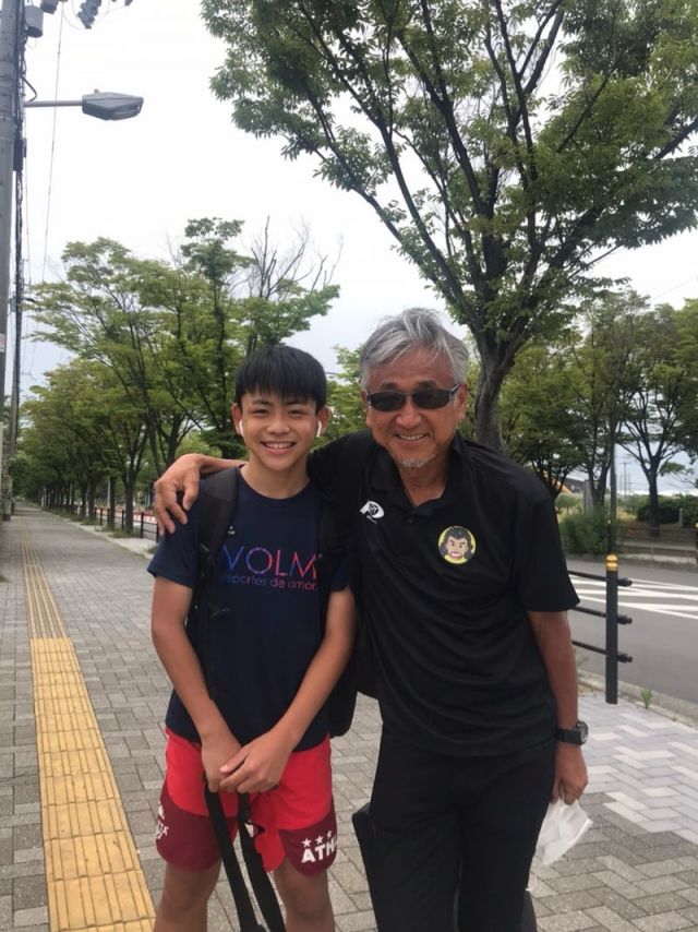 コーチ：大阪府大阪市生野区のＦ・Ｃ ルイ・ラモス ヴェジット