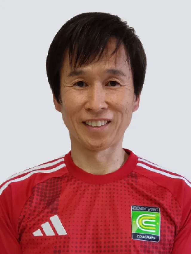 コーチ：愛知県名古屋市港区のクーバー・コーチング・サッカースクール 名古屋みなと校