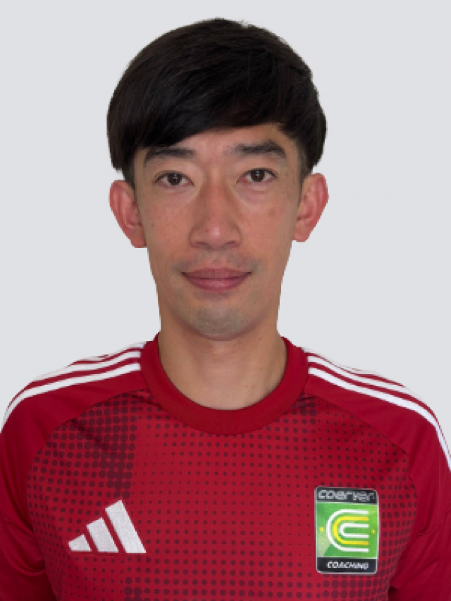 コーチ：東京都江東区のクーバー・コーチング・サッカースクール 門前仲町校