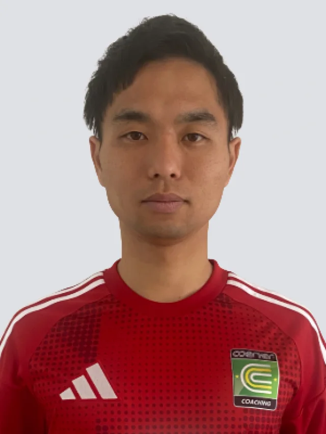 コーチ：兵庫県神戸市長田区のクーバー・コーチング・サッカースクール 神戸校
