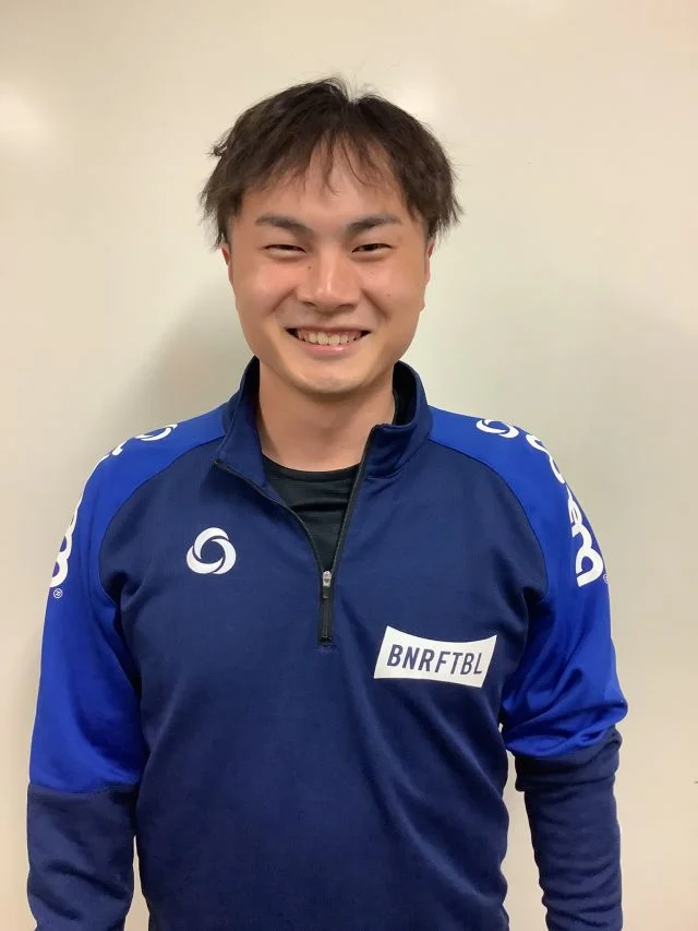 コーチ：佐賀県小城市のアイルサッカー教室