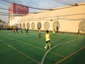 神奈川県横浜市港南区のクーバー・コーチング・サッカースクール 港南台バーズ校