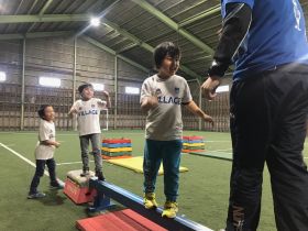 サッカースクール サッカーチーム サッカー教室 埼玉県深谷市 深谷スポーツヴィレッジフットサル 運動教室