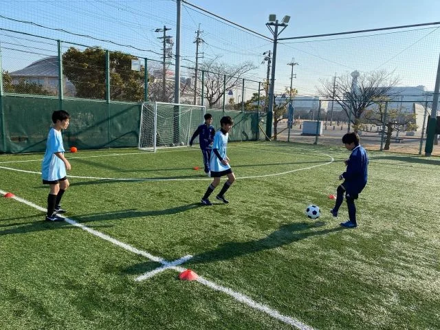 大阪府大阪市此花区のPLUCK FC