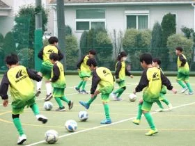 埼玉県草加市のサロニスタフットサルスクール 草加校