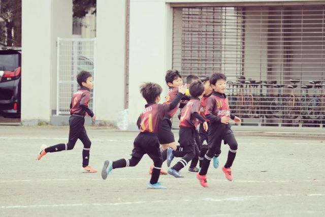 神奈川県相模原市のFC.ZEUS小山