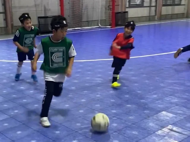 大阪府吹田市のクーバー・コーチング・サッカースクール 吹田校