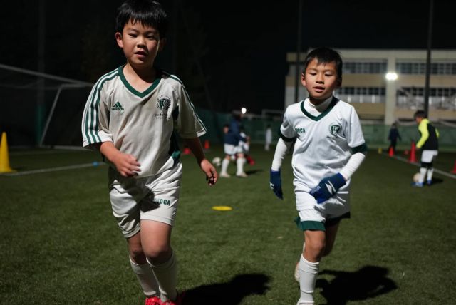 東京都東村山市富士見町のTOC英語で教えるサッカースクール【明法校】