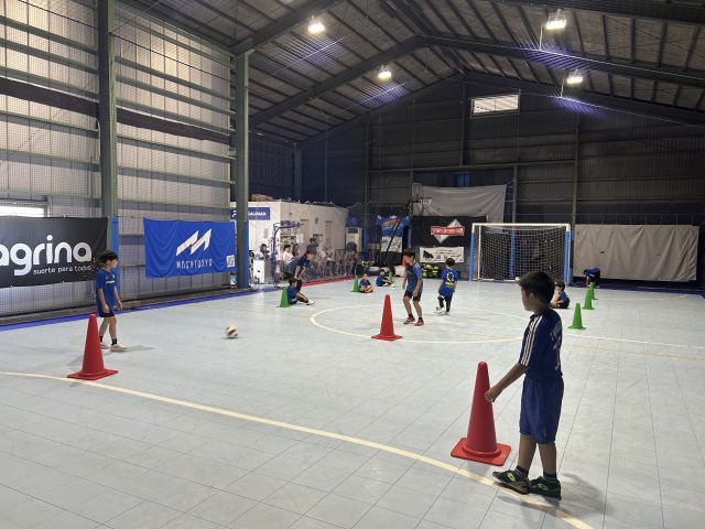 埼玉県戸田市の【屋内会場】FUTSALROADフットサルスクール