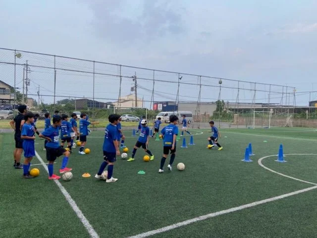 滋賀県大津市のGLORIA サッカースクール＜ドルスク・キッズドリスク・エンジョイ・グロランコース＞