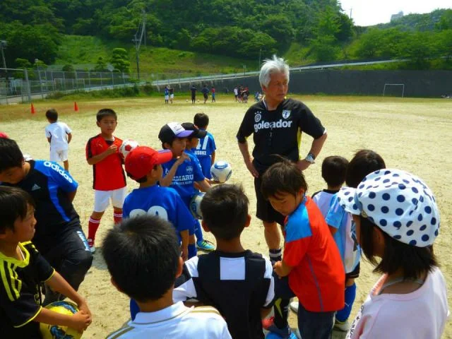 元日本代表 松永章監修サッカー教室の活動風景