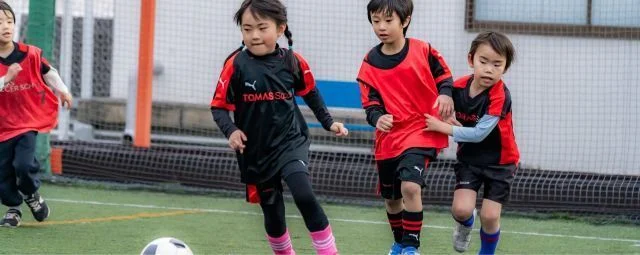 2：東京都港区のTOMASサッカースクール 神宮外苑校
