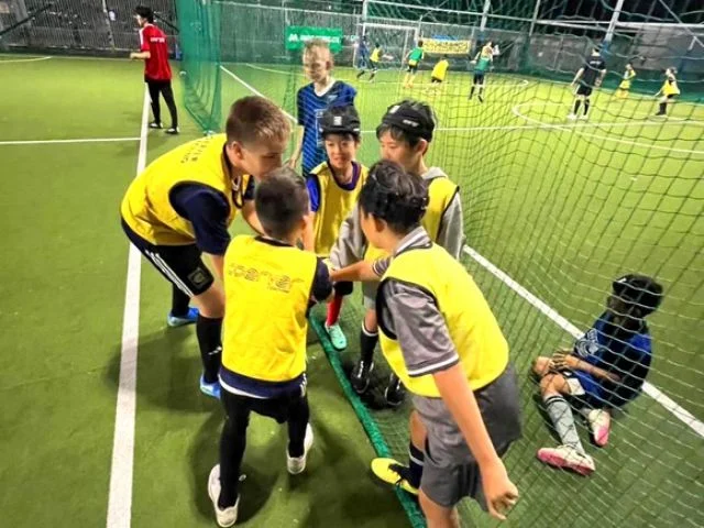 東京都立川市のクーバー・コーチング・サッカースクール ルミネ立川校