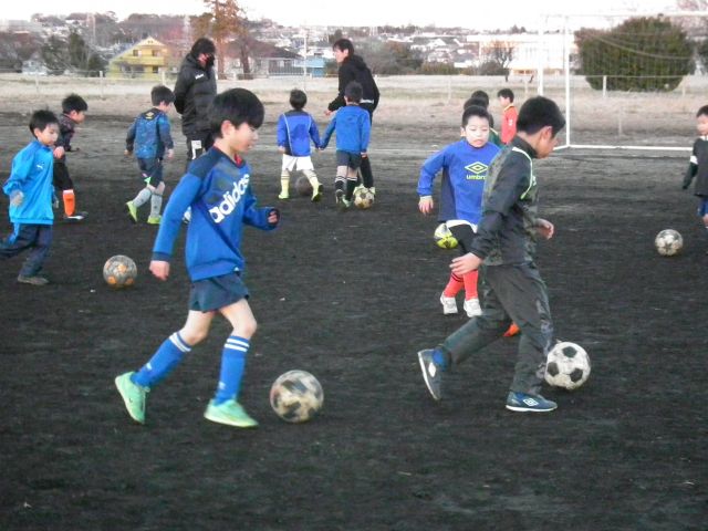 サッカー教室：神奈川県横浜市泉区の横浜深園サッカークラブ