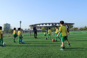サッカー教室：千葉県千葉市中央区のジェフユナイテッド市原・千葉 千葉スクール