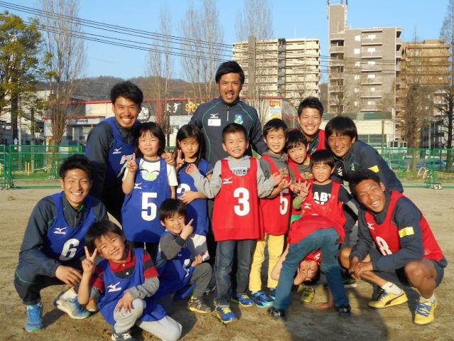 サッカー教室：大阪府大東市深野のステップ　アップ　クラブ