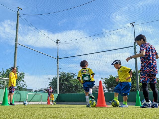 サッカー教室:埼玉県さいたま市見沼区のフットサル大宮フットサルスクール 【Centro de Futsal Saitama】