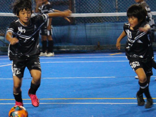 サッカー教室：東京都豊島区、新宿区、杉並区のアルファフットボールアカデミージャパン