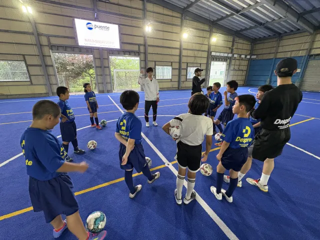 Puente Futsal School-プエンテ フットサルスクール-