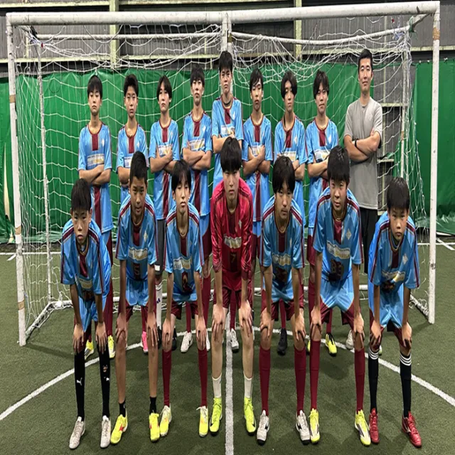 サッカー教室：埼玉県戸田市、所沢市、川越市,東京都練馬区、北区のC.E.F.ｸﾗﾌﾞ･ｿﾝﾘｰｻ ｼﾞｭﾆｱﾕｰｽ　ｼﾞｭﾆｱ　ｷｯｽﾞ    ｿﾝﾘｰｻ･ｺﾐｭﾆﾃｨ･ﾌｨｰﾙﾄﾞｻｯｶｰｽｸｰﾙ