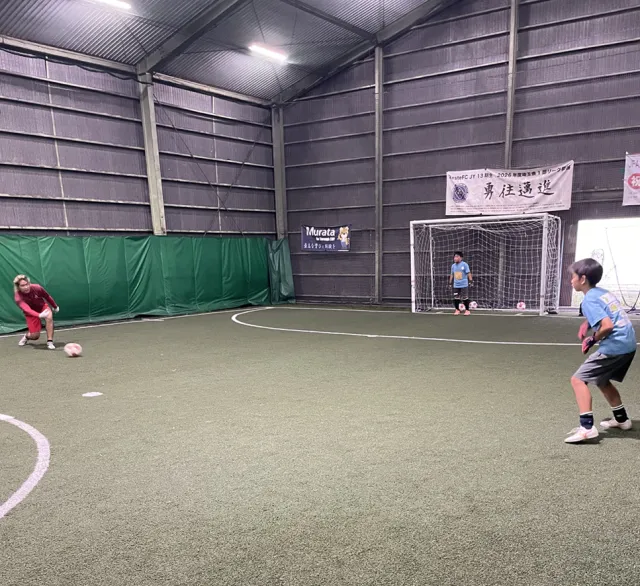 C.E.F.ｸﾗﾌﾞ･ｿﾝﾘｰｻ　ｼﾞｭﾆｱ/ｼﾞｭﾆｱﾕｰｽ【ｿﾝﾘｰｻ･ｺﾐｭﾆﾃｨ･ﾌｨｰﾙﾄﾞｻｯｶｰｽｸｰﾙ】（東京都練馬区、豊島区、北区、埼玉県戸田市、蕨市、さいたま市、所沢市、川越市）