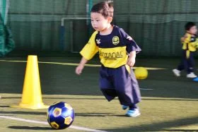 2：東京都足立区・北区・埼玉県三郷市の【3歳から習える】LEOサッカークラブ 足立区・北区・三郷市