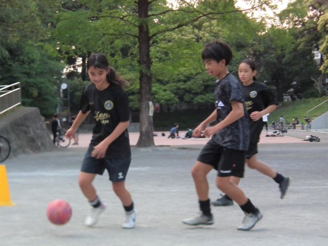 2：東京都中野区の【送迎あり】リアンTokyoサッカースクール