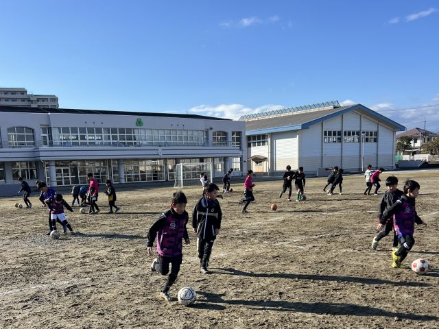 2：宮城県仙台市泉区のラセルバロイサッカースクール・ラセルバロイドリブル塾・ラセルバロイFC