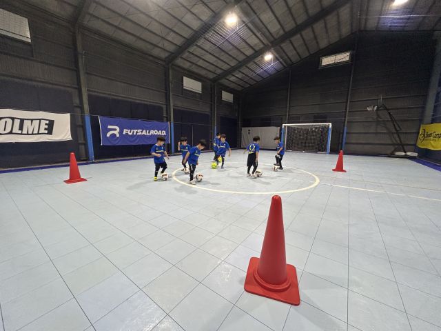 2：埼玉県戸田市の【屋内会場】FUTSALROADフットサルスクール