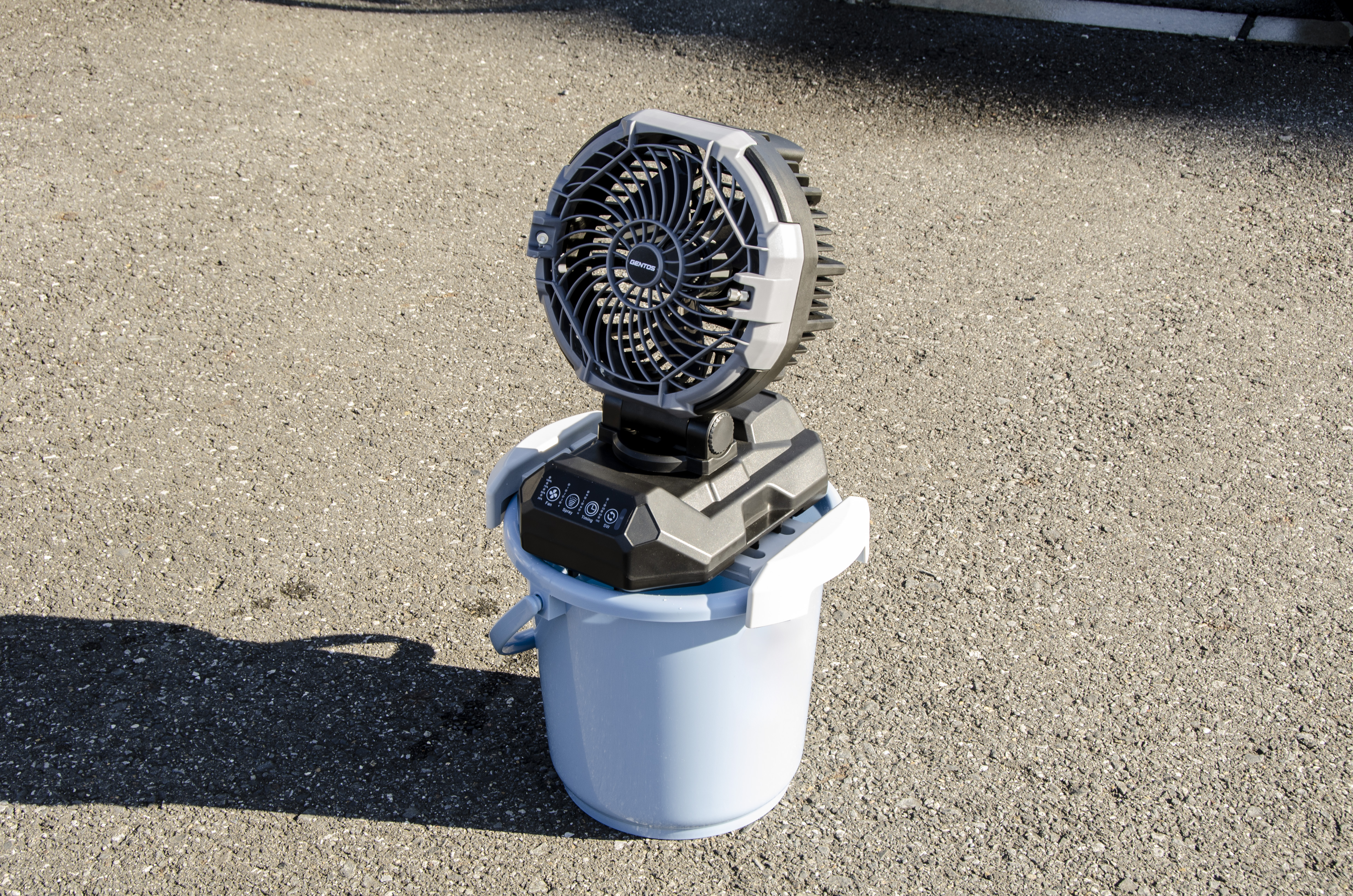 GENTOS SPF-02R 専用バケツ給水システム